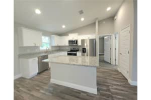 36 HEMLOCK RADIAL CIRCLE, OCALA, FL 34472 Sold 01/10/26