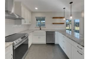 3305 PEACOCK LANE, MULBERRY, FL 33860 - MLS#MFRO6365708