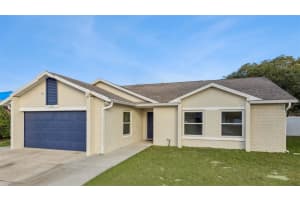 2625 MILL RUN BLVD, KISSIMMEE, FL 34744 - MLS#MFRO6365719