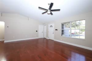 811 SUPERIOR STREET, DELTONA, FL 32725 - MLS#MFRO6365731