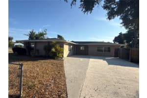 2305 26TH AVENUE, BRADENTON, FL 34205 - MLS#MFRO6365763