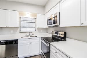 613 MOROCCO AVENUE, ORLANDO, FL 32807 - MLS#MFRO6365812