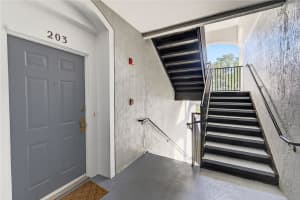 8101 COCONUT PALM WAY, KISSIMMEE, FL 34747 - MLS#MFRO6365850