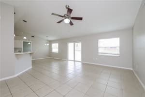 102 ASHLEY LOOP, DAVENPORT, FL 33837 - MLS#MFRO6365871