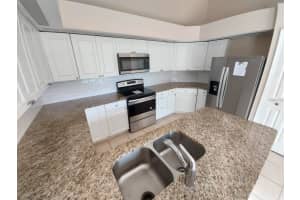 1401 SUGAR CANE DRIVE, KISSIMMEE, FL 34744 - MLS#MFRO6365892