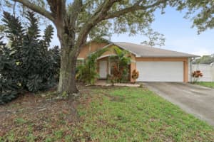 2907 OAK RUN BOULEVARD, KISSIMMEE, FL 34744 Sold 01/12/26