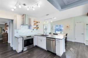 2811 EASTERN PARKWAY, WINTER PARK, FL 32789 - MLS#MFRO6365983