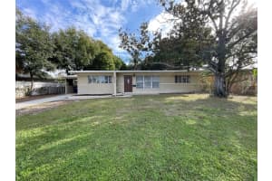 4504 CLARK AVENUE, TAMPA, FL 33611 - MLS#MFRO6366091