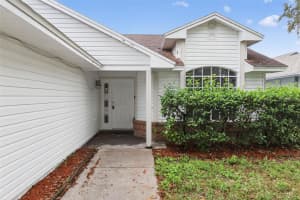 6516 PICCADILLY LANE, ORLANDO, FL 32835 - MLS#MFRO6366153