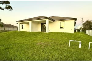 1043 ALBANY AVENUE, LEHIGH ACRES, FL 33971 - MLS#MFRO6366195