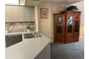 102 COVENTRY LANE, HAINES CITY, FL 33844 - MLS#MFRO6366268