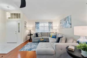 1427 WHITEHALL BOULEVARD, WINTER SPRINGS, FL 32708 - MLS#MFRO6366320