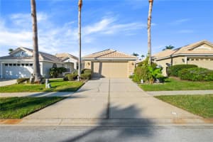 9089 SAINT ANDREWS WAY, MOUNT DORA, FL 32757 - MLS#MFRO6366325