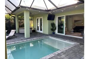 805 30TH COURT, BRADENTON, FL 34208 - MLS#MFRO6366392