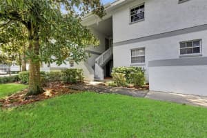 588 FAIRWAYS LN #E204, OCALA, FL 34472 Sold 02/10/26
