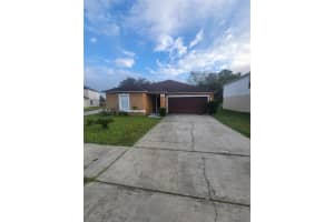 210 Fairfield Dr Dr, SANFORD