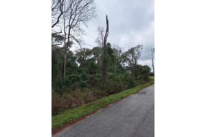 1580 2ND AVENUE, DELAND, FL 32724 Sold 02/06/26