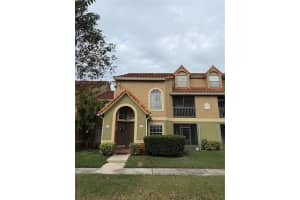 425 Fountainhead Cir #106, KISSIMMEE