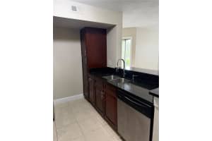 425 FOUNTAINHEAD CIRCLE, KISSIMMEE, FL 34741 - MLS#MFRO6366457