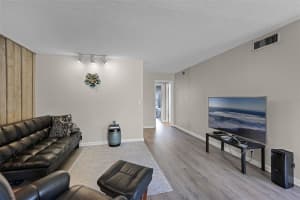 260 CROWN OAKS WAY, LONGWOOD, FL 32779 - MLS#MFRO6366660