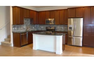 10005 EAGLE CREEK CENTER BOULEVARD, ORLANDO, FL 32832 - MLS#MFRO6366741