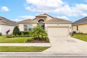 8683 Bridgeport Bay Cir, MOUNT DORA