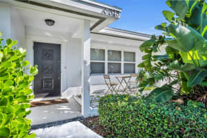 6318 30TH STREET, ST PETERSBURG, FL 33712 Sold 01/09/26