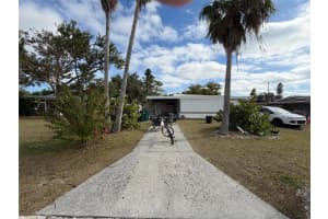 5165 104TH WAY, ST PETERSBURG, FL 33708 - MLS#MFRO6366812