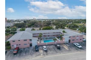 401 MONROE AVENUE, CAPE CANAVERAL, FL 32920 - MLS#MFRO6366846