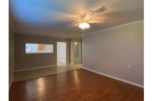 16131 WALLACE STREET, UMATILLA, FL 32784 - MLS#MFRO6366902