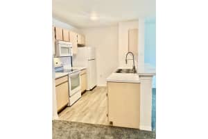 5459 VINELAND ROAD, ORLANDO, FL 32811 - MLS#MFRO6366967