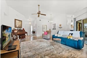 4814 MYRTLE BAY DRIVE, ORLANDO, FL 32829 - MLS#MFRO6366980