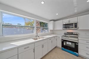 2138 PINE TERRACE, SARASOTA, FL 34231 - MLS#MFRO6367163