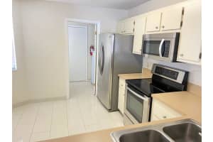 5061 ERNST COURT, ORLANDO, FL 32819 - MLS#MFRO6367175