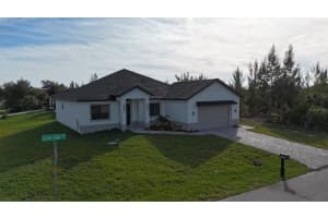 10426 LIVE OAK ROAD, PORT CHARLOTTE, FL 33981 - MLS#MFRO6367213