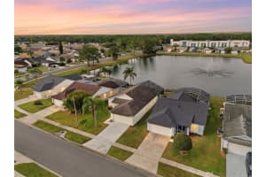 230 INDIAN POINT CIRCLE, KISSIMMEE, FL 34746 - MLS#MFRO6367258