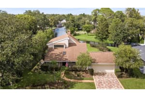 112 FIRST STREET, TAVARES, FL 32778 - MLS#MFRO6367398