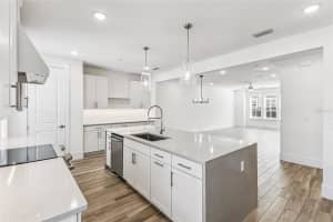 1824 LIPHOCK ALLEY, ORLANDO, FL 32803 - MLS#MFRO6367420