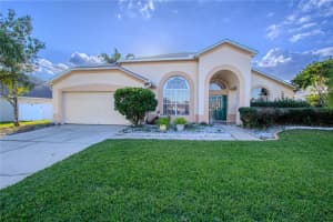 1427 Twin Rivers Blvd, OVIEDO