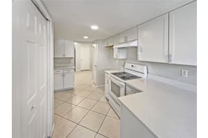 5302 JASMINE CREEK LANE, ORLANDO, FL 32811 - MLS#MFRO6367454