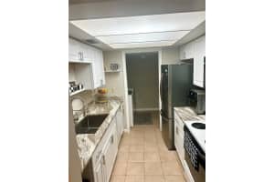 5137 EAGLESMERE DRIVE, ORLANDO, FL 32819 - MLS#MFRO6367538