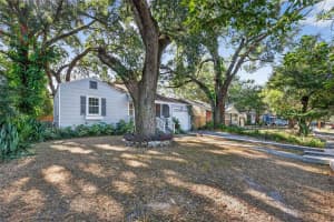 1209 CRENSHAW STREET, TAMPA, FL 33604 - MLS#MFRO6367540