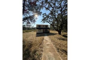 42111 CHINABERRY COURT, EUSTIS, FL 32736 - MLS#MFRO6367568