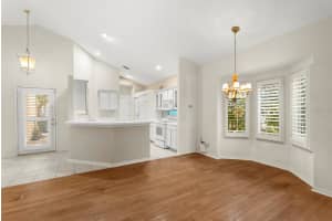 9071 SAINT ANDREWS WAY, MOUNT DORA, FL 32757 - MLS#MFRO6367575