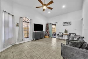 1831 SUMMIT CHASE AVENUE, APOPKA, FL 32703 - MLS#MFRO6367580