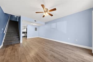 4223 S. SEMORAN BLVD #9, ORLANDO, FL 32822 - MLS#MFRO6367642