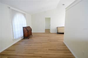 925 ELKCAM BOULEVARD, DELTONA, FL 32725 - MLS#MFRO6367659