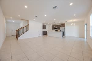 900 BOCAVISTA COURT, DAVENPORT, FL 33896 - MLS#MFRO6367704