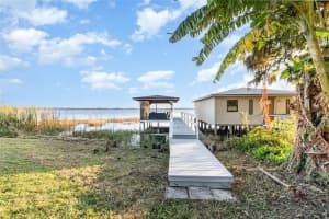 1099 GROVE AVENUE, MOUNT DORA, FL 32757 - MLS#MFRO6367742