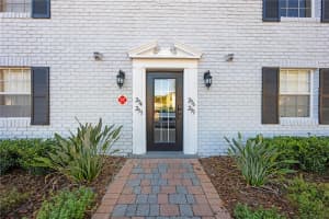 256 Lewfield Cir #256, WINTER PARK